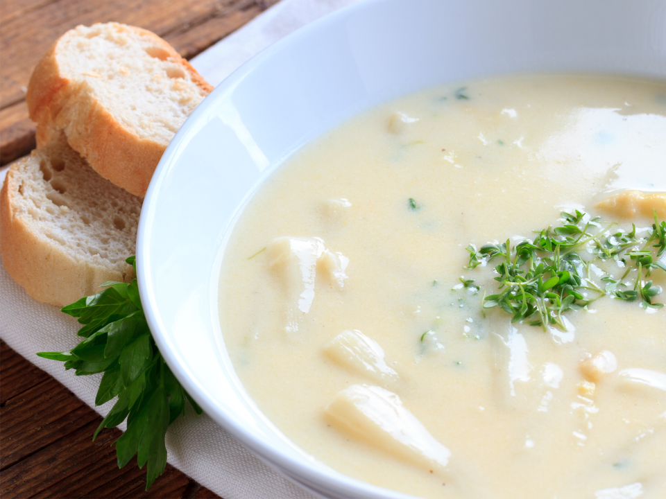 Spargelcremesuppe